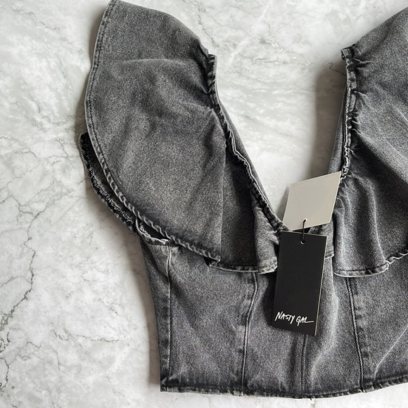 NASTY GAL | Collar Detail Denim Crop Top in Washed Black - Picture 5 of 10